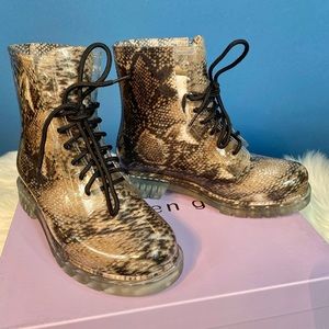 NWT Madden Girl Snakeprint Rain Boots Combat 7